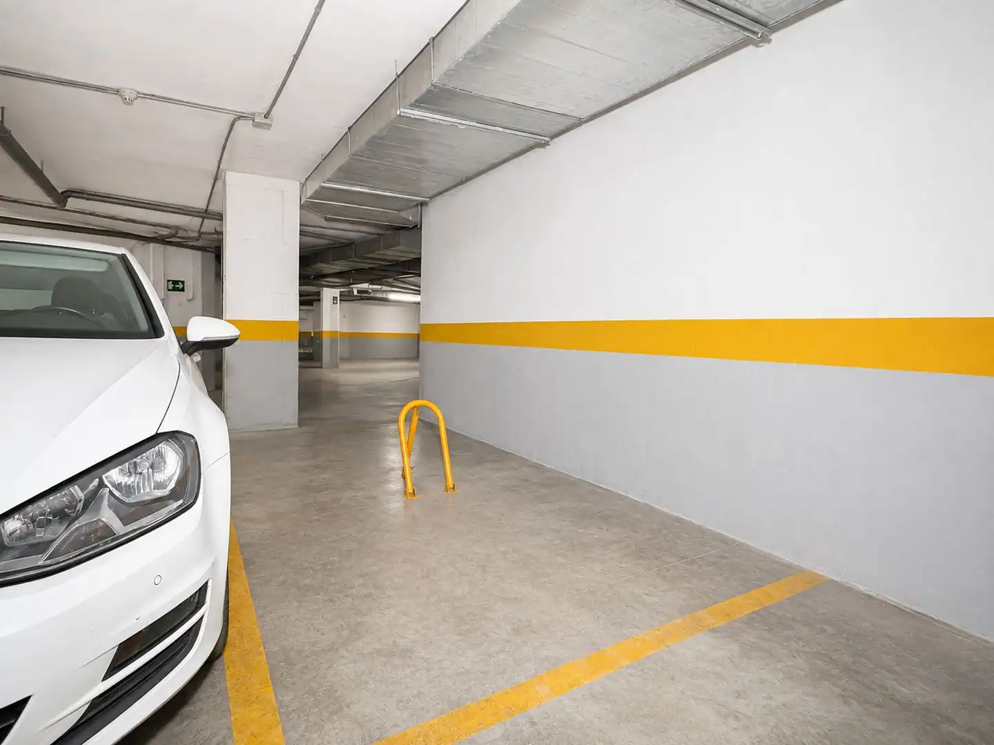 Aparcament de Apartament en venda en El Campello amb Aire condicionat, Terrassa i Traster