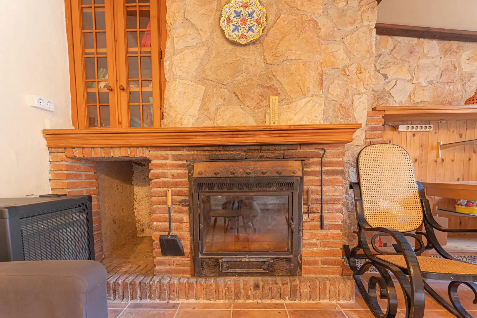 Country homes for sale in Figueres  with Private garden, Terrace and Swimming Pool