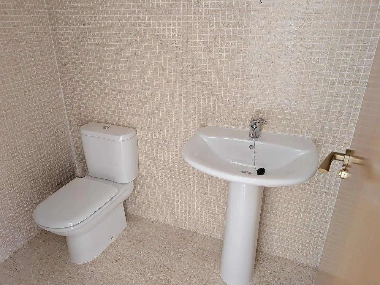 Bany de Pis en venda en Ulldecona amb Balcó
