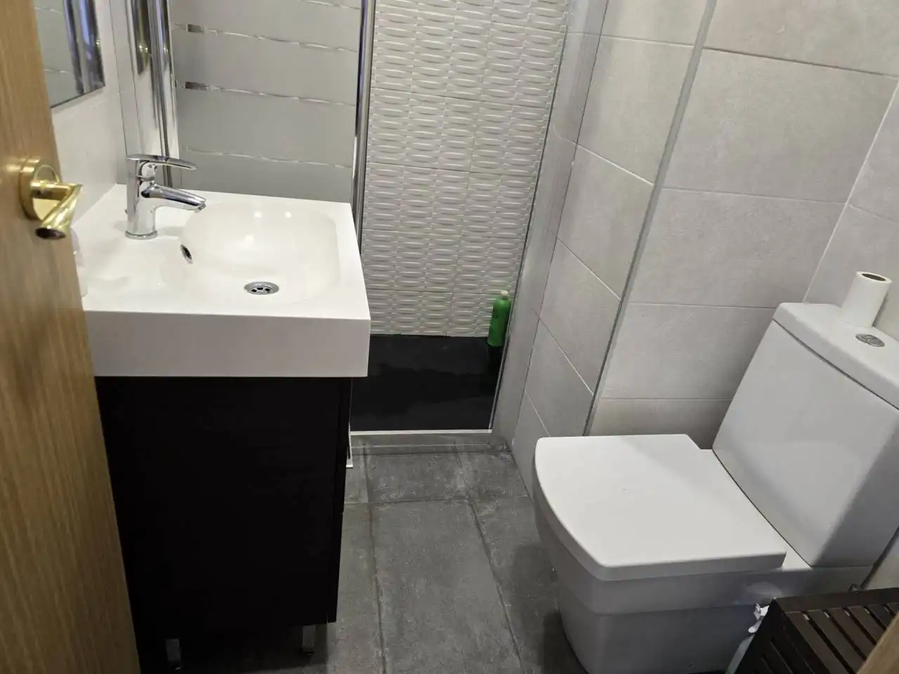 Baño de Dúplex en venta en Terrassa con Aire acondicionado, Calefacción y Parquet