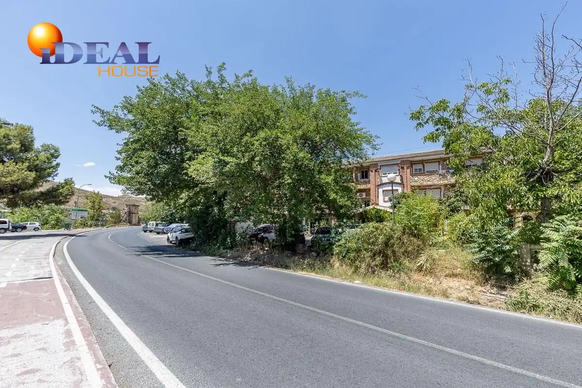Local comercial en venda a Pinos Genil, imagen 40