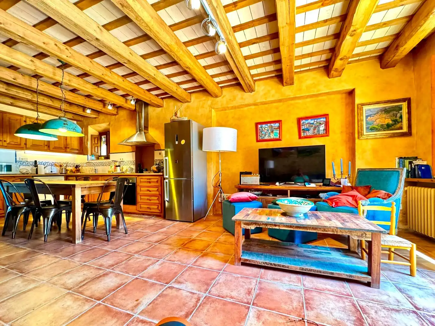 Sala d'estar de Casa o xalet en venda en Ullastret amb Aire condicionat, Calefacció i Jardí privat