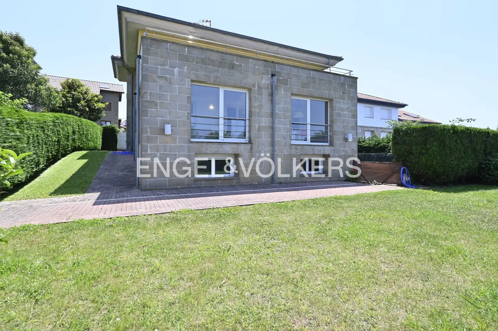 Exterior view of Houses for sale in San Vicente de la Barquera  with Heating and Private garden