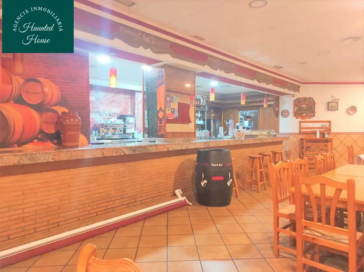 Local comercial en venda a San Pedro, imagen 2