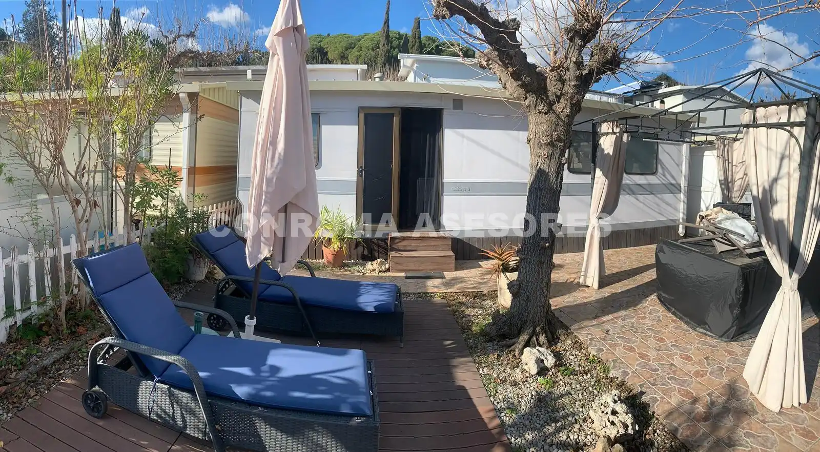 Vista exterior de Casa o chalet en venta en Mataró con Terraza y Piscina comunitaria