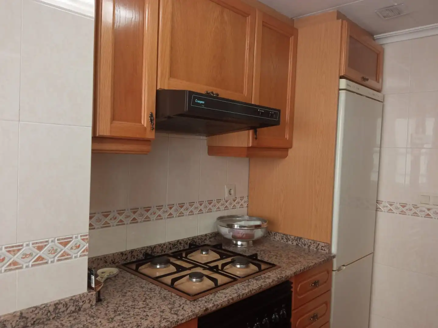 Cocina de Piso de alquiler en Valencia con Balcón