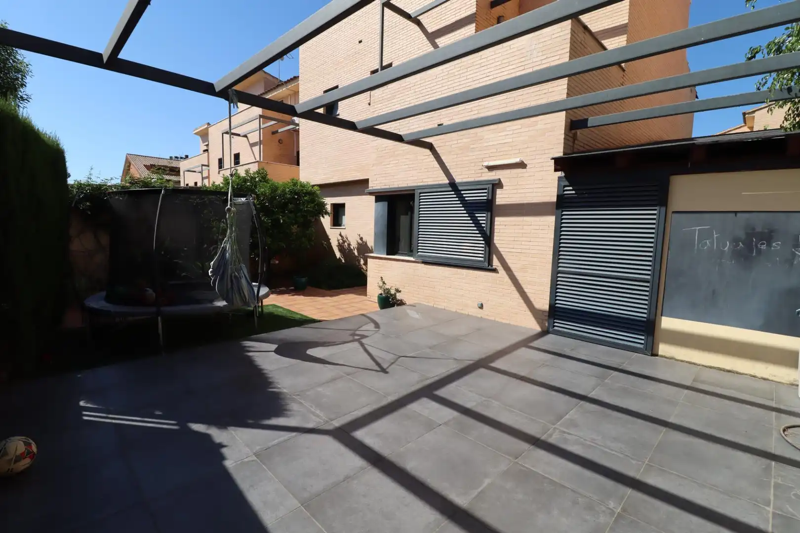 Terraza de Casa o chalet de alquiler en Paterna con Aire acondicionado, Calefacción y Jardín privado