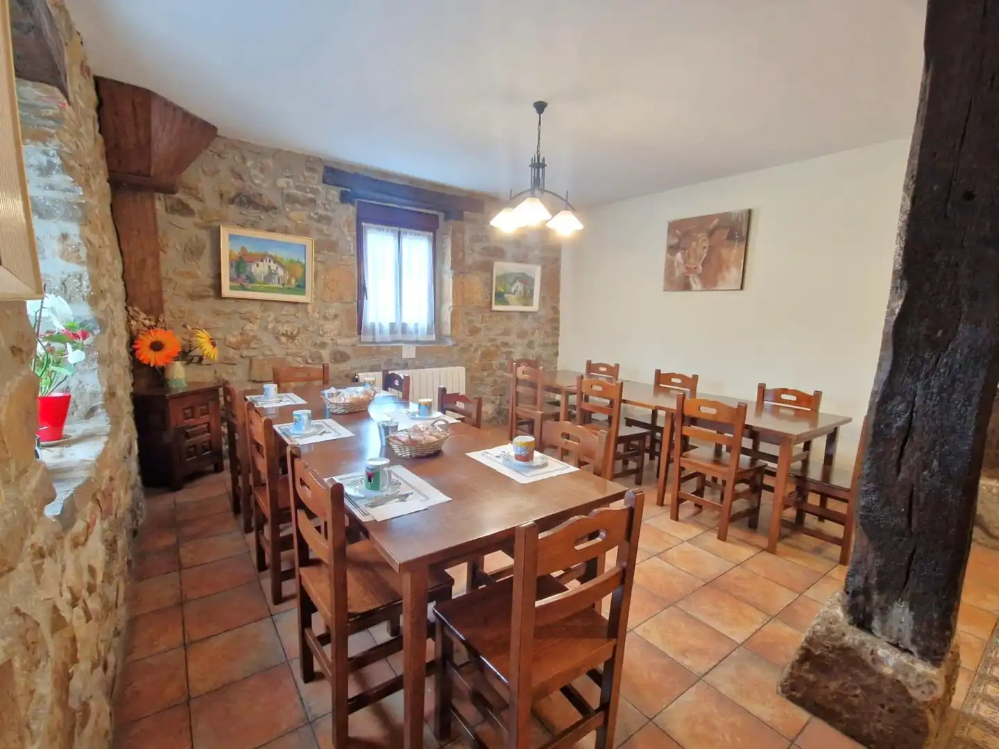 Menjador de Casa o xalet en venda en Donostia - San Sebastián  amb Calefacció, Jardí privat i Terrassa