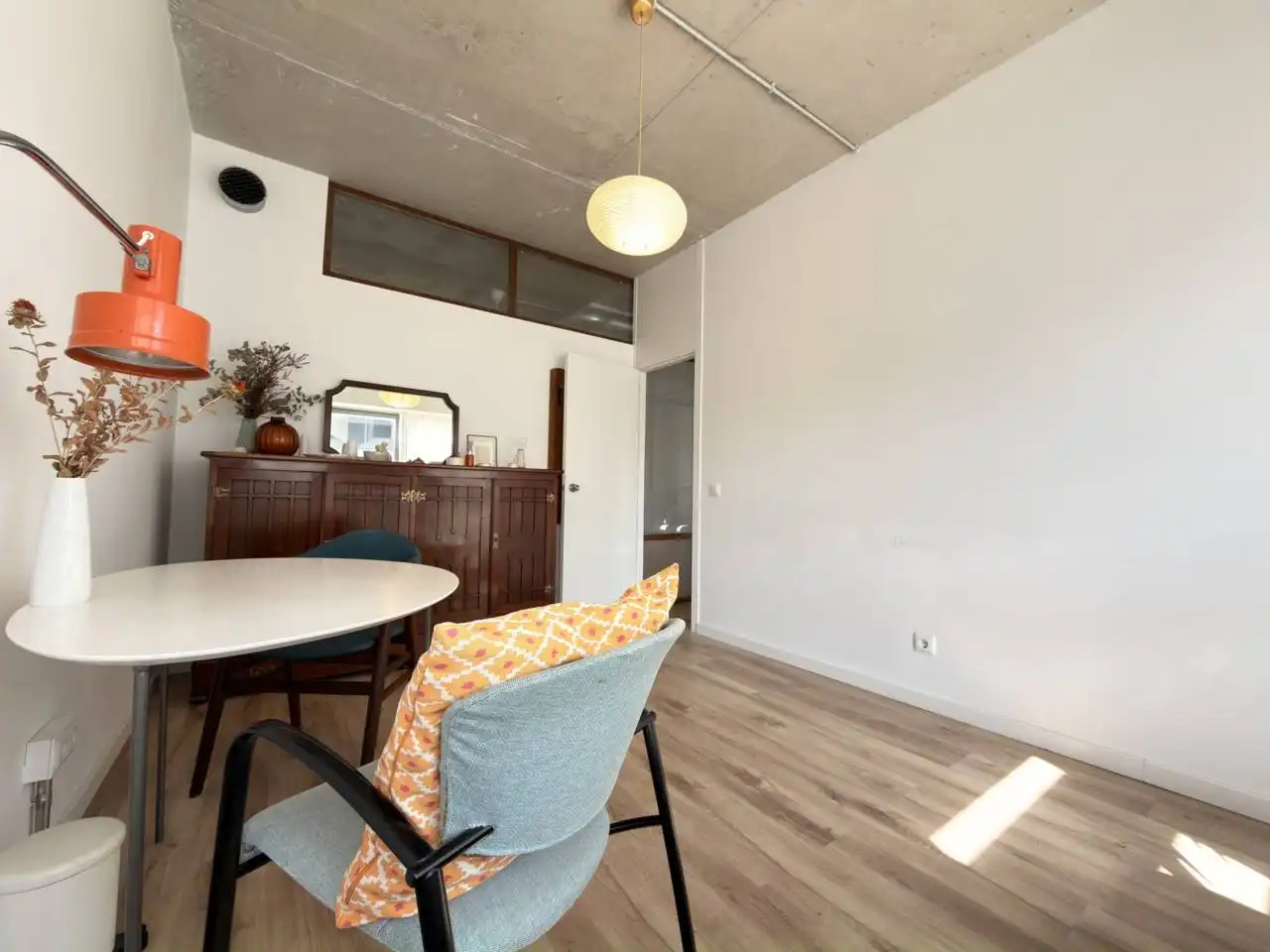 Comedor de Oficina de alquiler en Barcelona con Aire acondicionado, Calefacción y Alarma