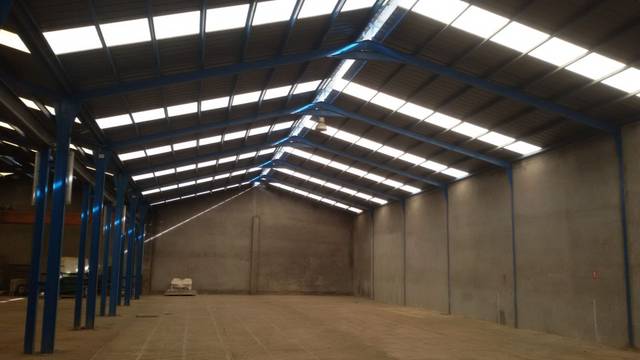 Nave industrial en Venta en El Poblado - Abulagar