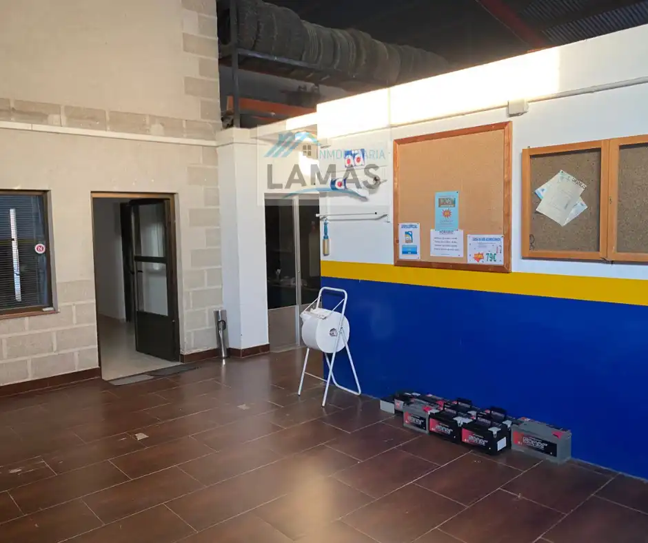 Houses for sale in Casatejada  with Air Conditioner, Heating and Private garden