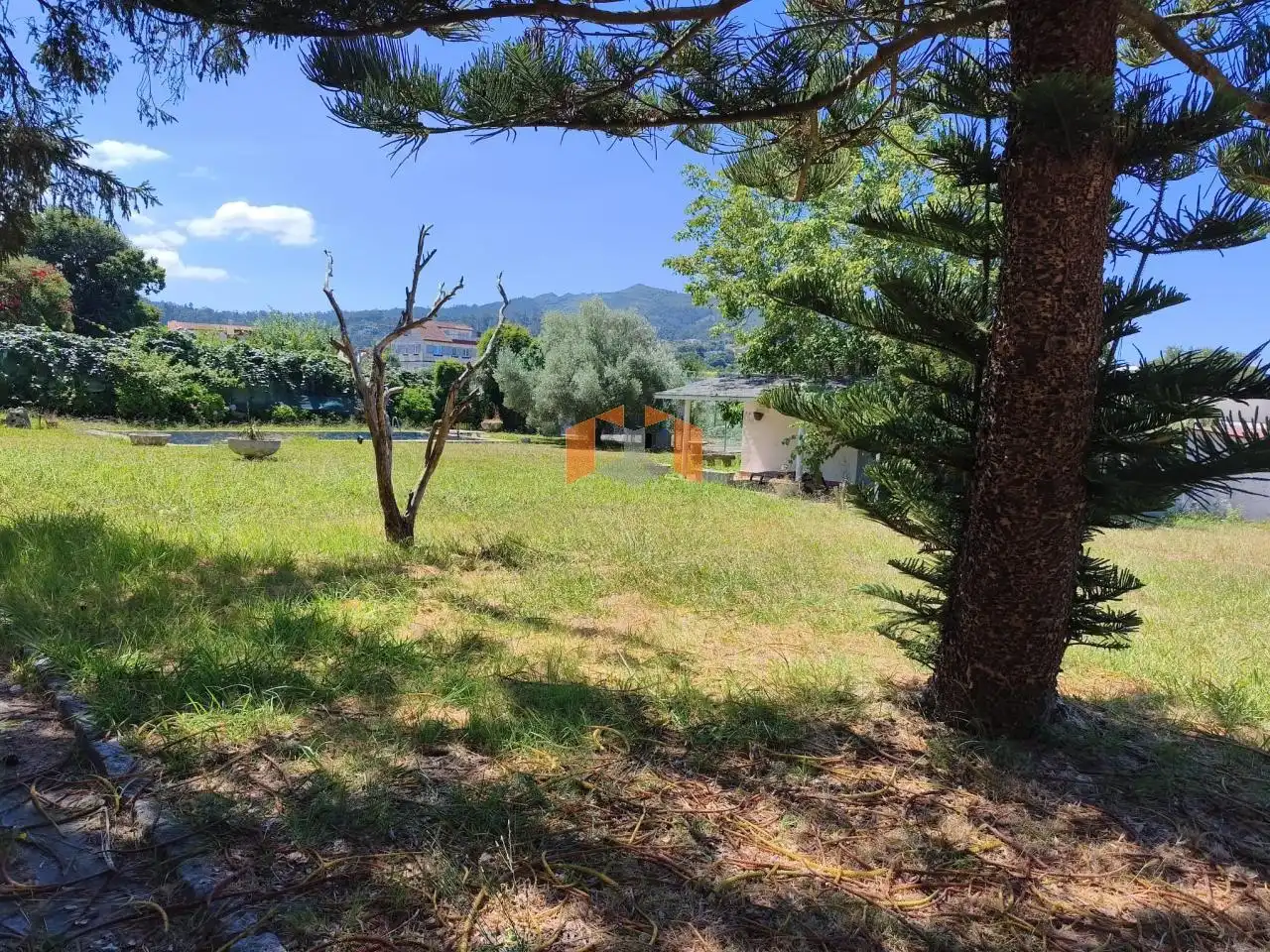 Casa o chalet en venta en Vigo  con Calefacción, Jardín privado y Parquet