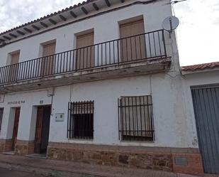 Vista exterior de Casa o xalet en venda en El Robledo  