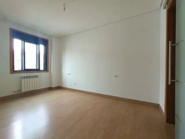 Bedroom of Flat for sale in Vigo   with Heating, Storage room and Balcony