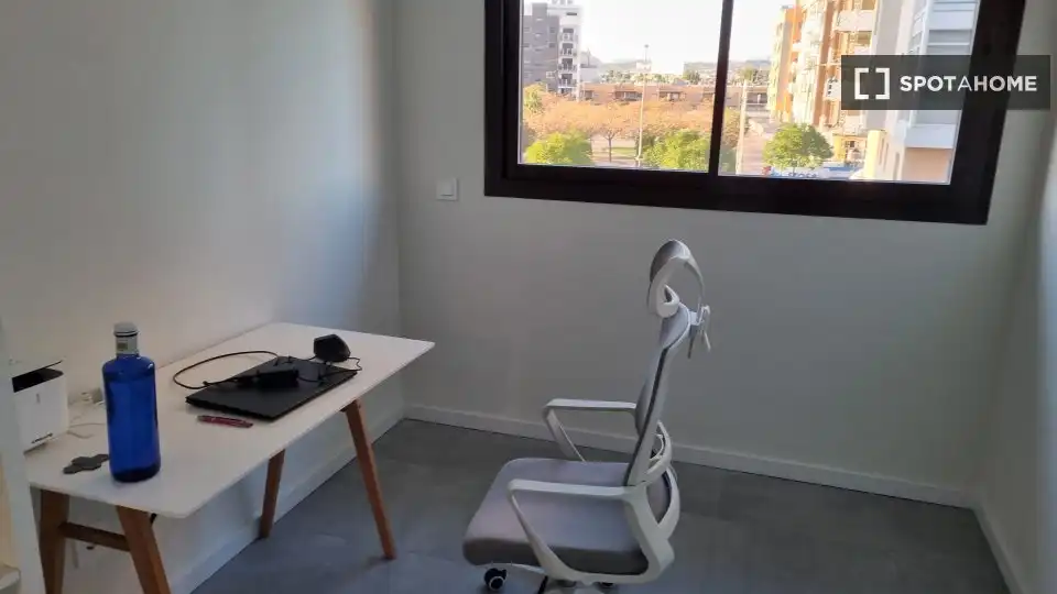 Habitació a Juan Carlos I