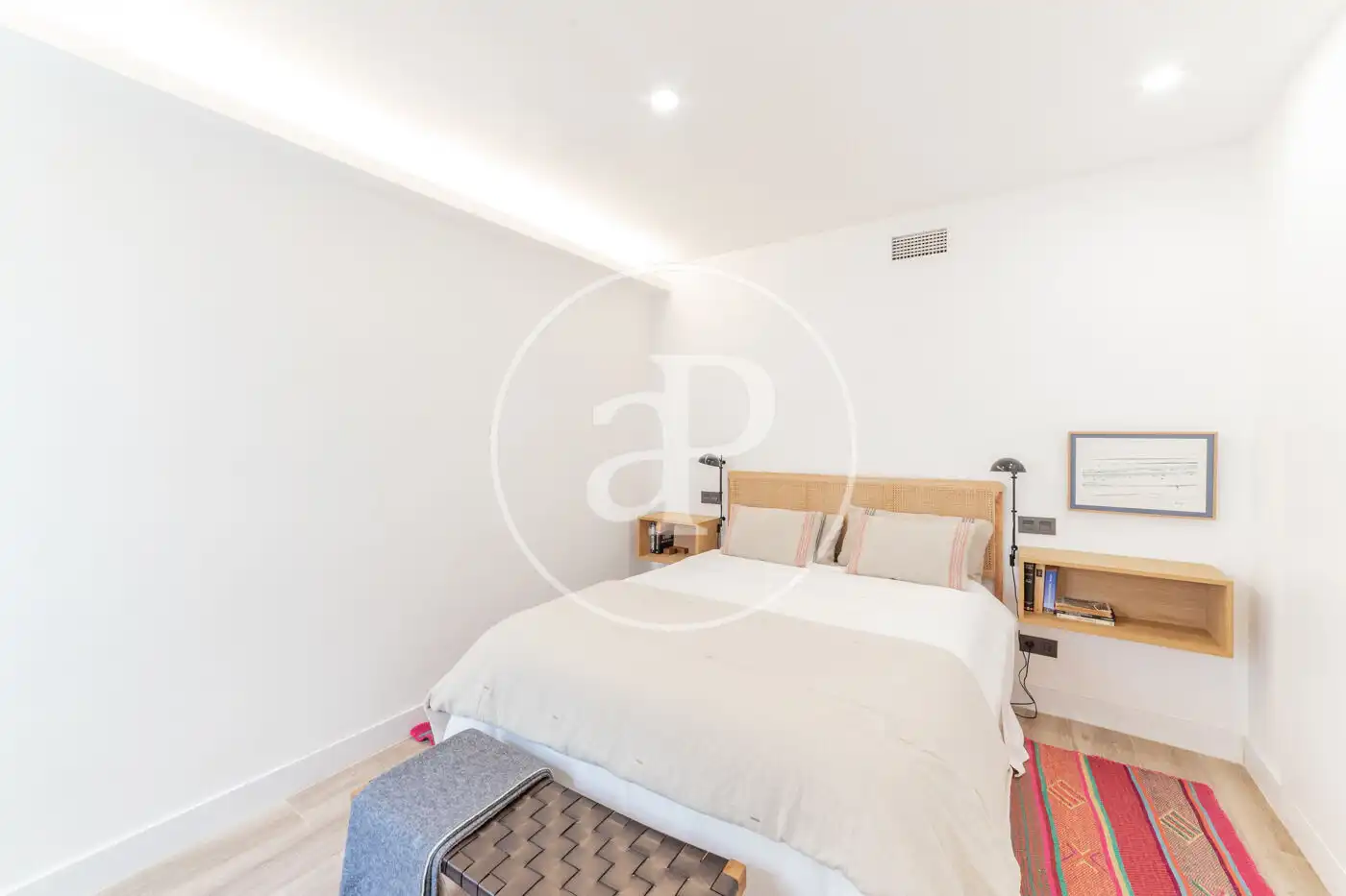 Flat for rent in C/ de Ponzano, Ríos Rosas - Nuevos Ministerios