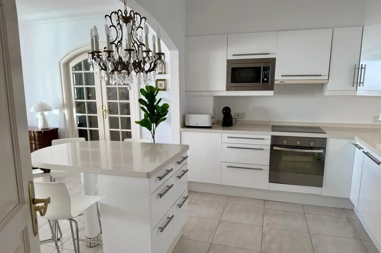 Kitchen of Apartments for sale in Adeje  with Community pool