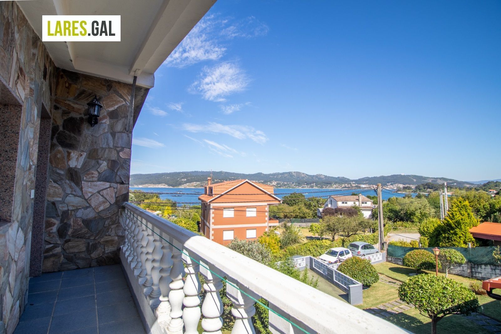 Bedroom of Flat for sale in Cangas   with Private garden, Terrace and Furnished