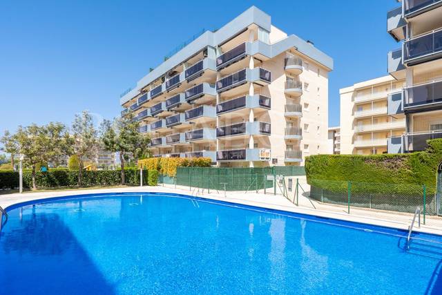 Ático en Venta en Carrer d'Amadeu Vives, 42 en La Pineda