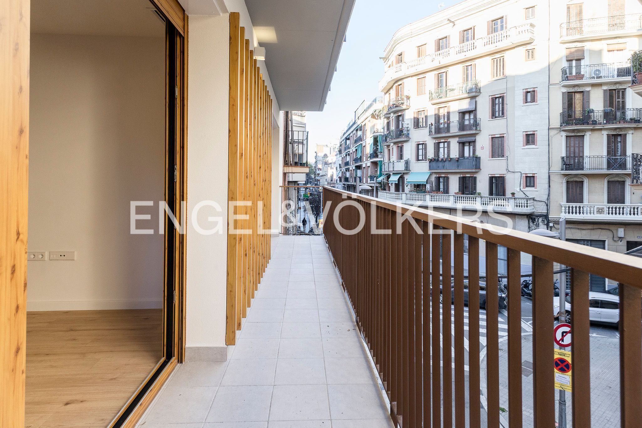 Balcony of Apartment to rent in  Barcelona Capital  with Air Conditioner, Heating and Parquet flooring