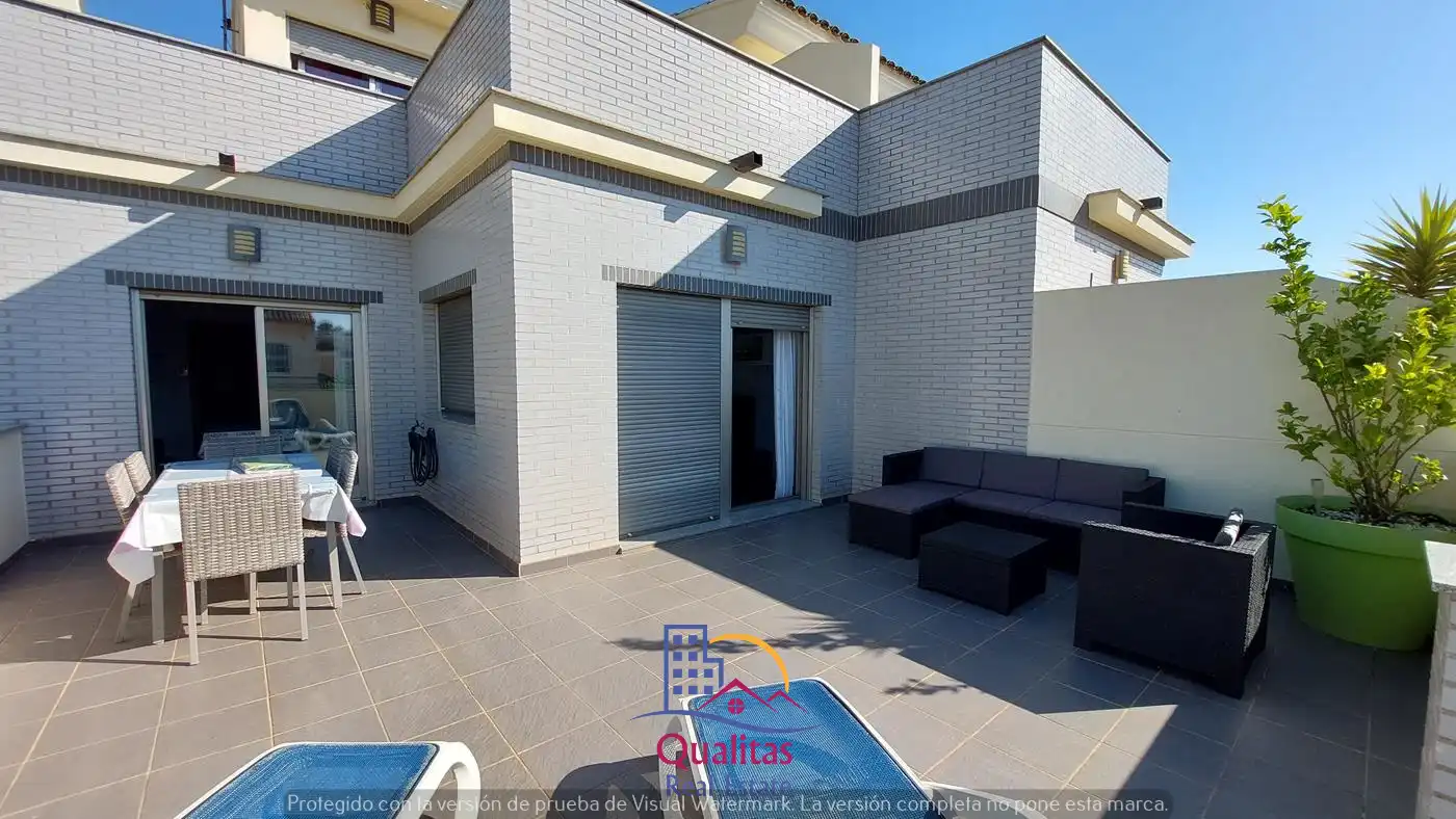 Terraza de Casa adosada de alquiler en Oliva con Aire acondicionado, Calefacción y Terraza