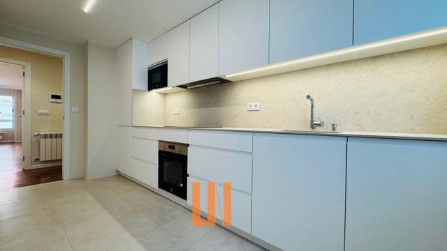 Piso en Alquiler en Rúa Costa da Unión en Falperra - Santa Lucía