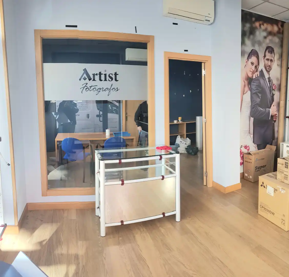 Commercial properties for rent in Calle de José Espelius, Puerta del Ángel, Latina, Madrid Capital