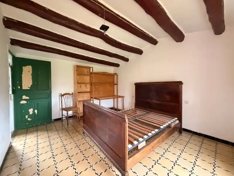 Dormitori de Casa o xalet en venda en Saus, Camallera i Llampaies amb Terrassa i Balcó