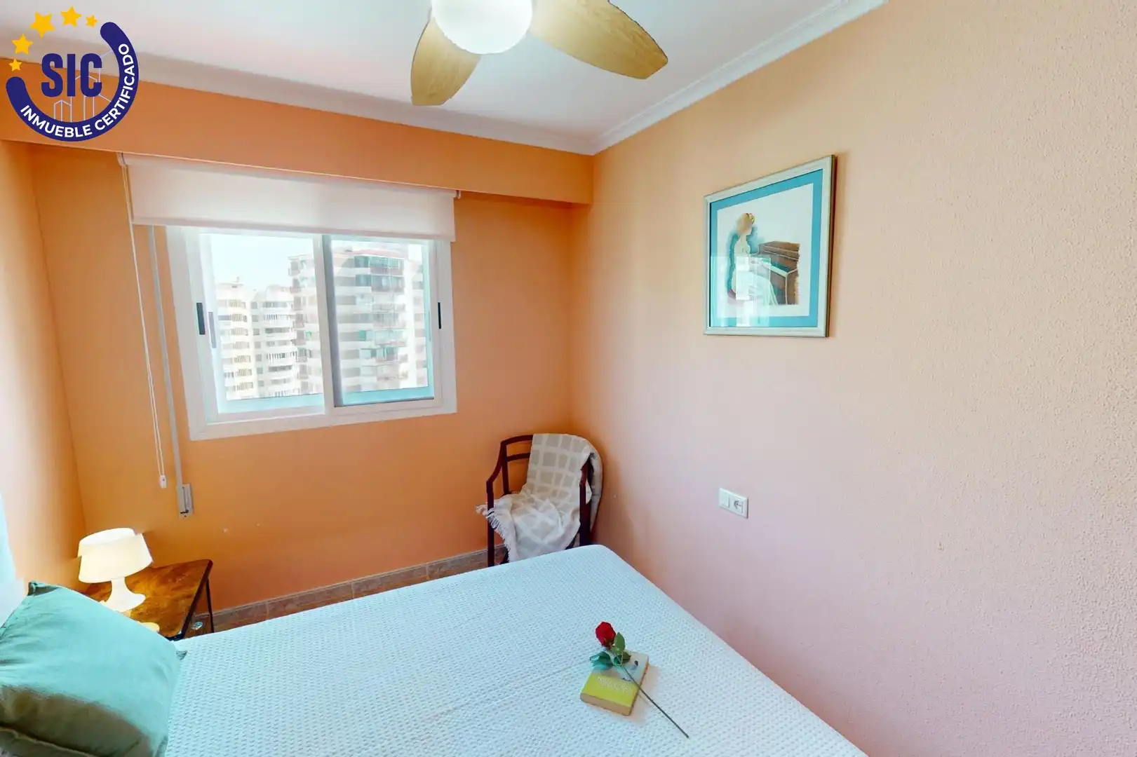 Habitación de Apartamento en venta en Benicasim / Benicàssim con Jardín privado, Terraza y Trastero