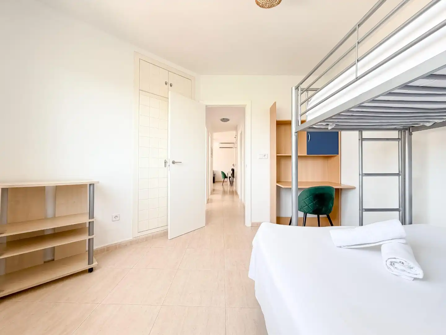 Dormitori de Àtic en venda en Gandia amb Aire condicionat, Calefacció i Terrassa