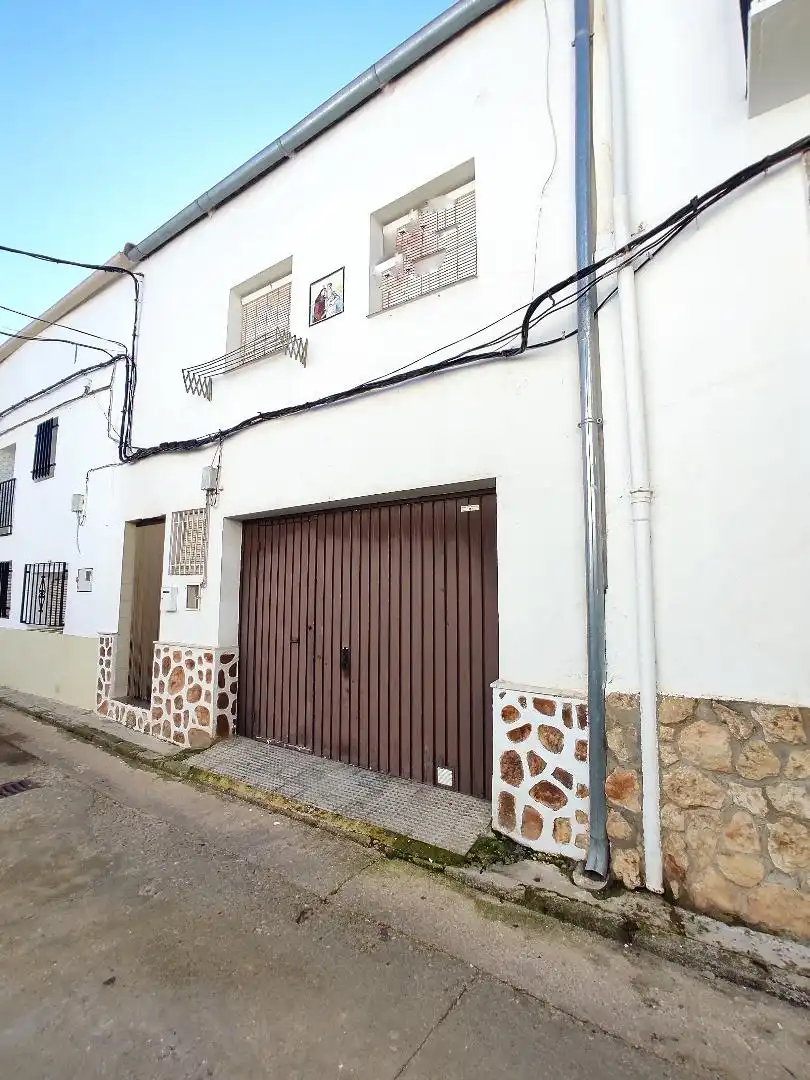 Casa o xalet en venda a Enguídanos