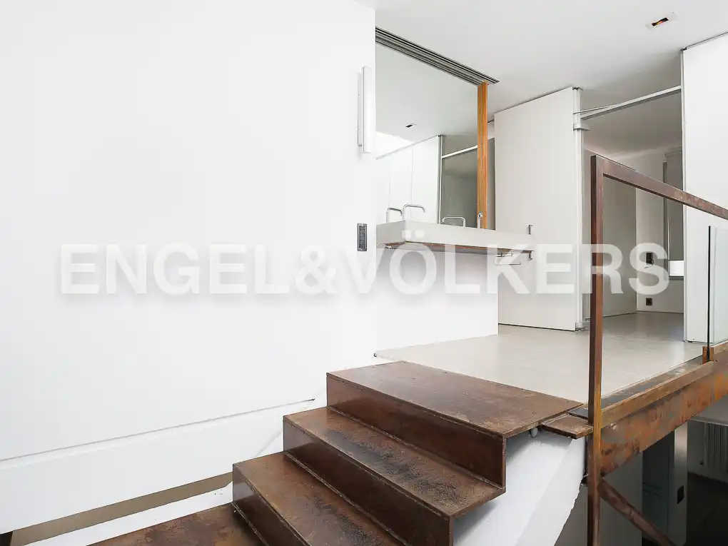 Dachboden zur Miete in Valencia mit Klimaanlage, Heizung und Terrasse