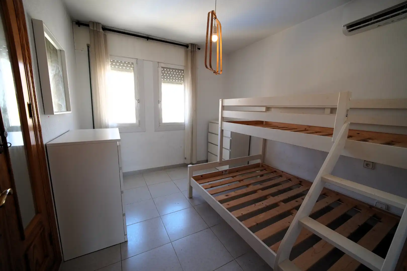 Dormitori de Àtic en venda en Roquetas de Mar amb Terrassa, Moblat i Piscina comunitària