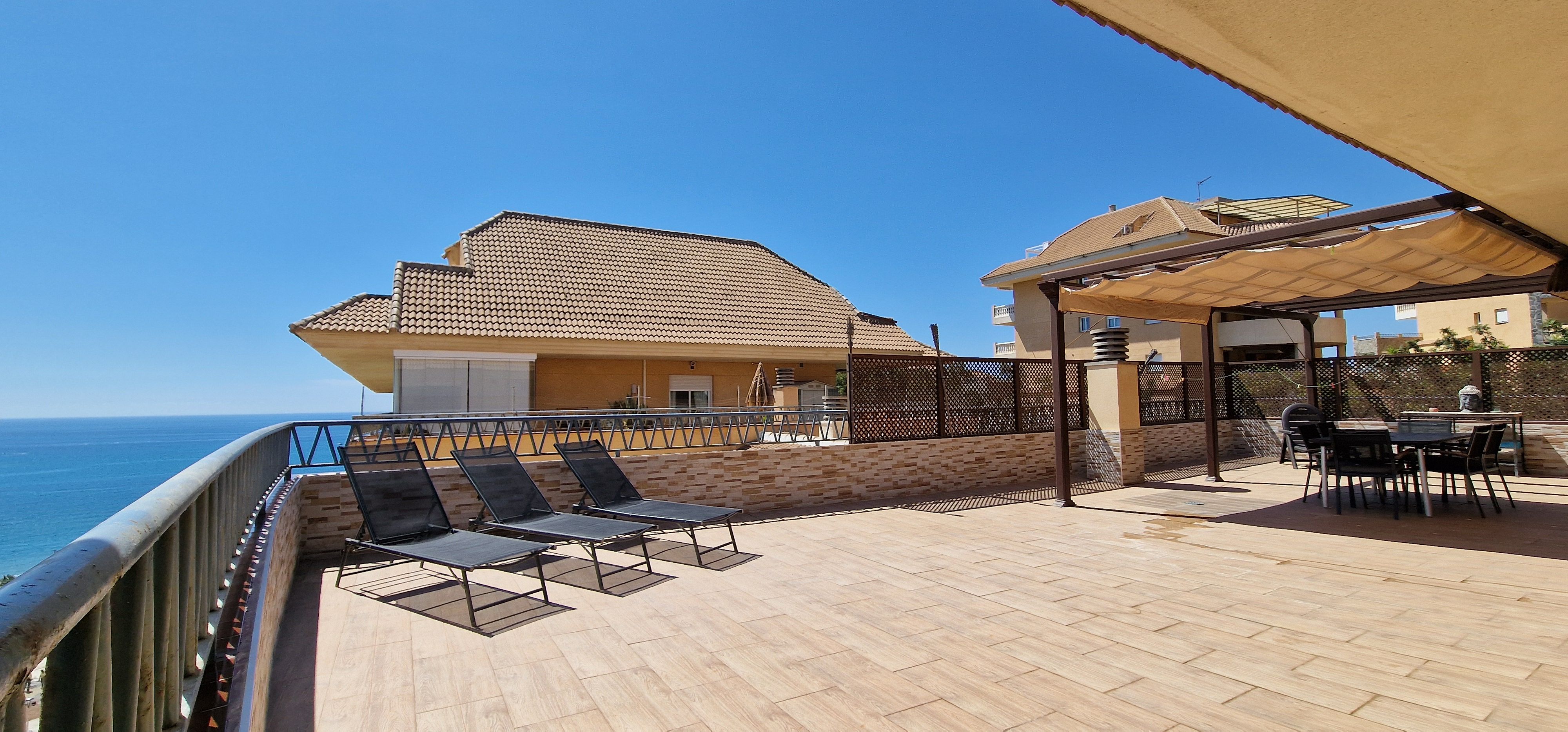Apartament de lloguer a Calle Sierra de Cazorla, Las Gaviotas  - Carvajal