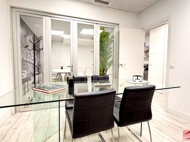 Oficina con ascensor en venta en Calle O'Donnell