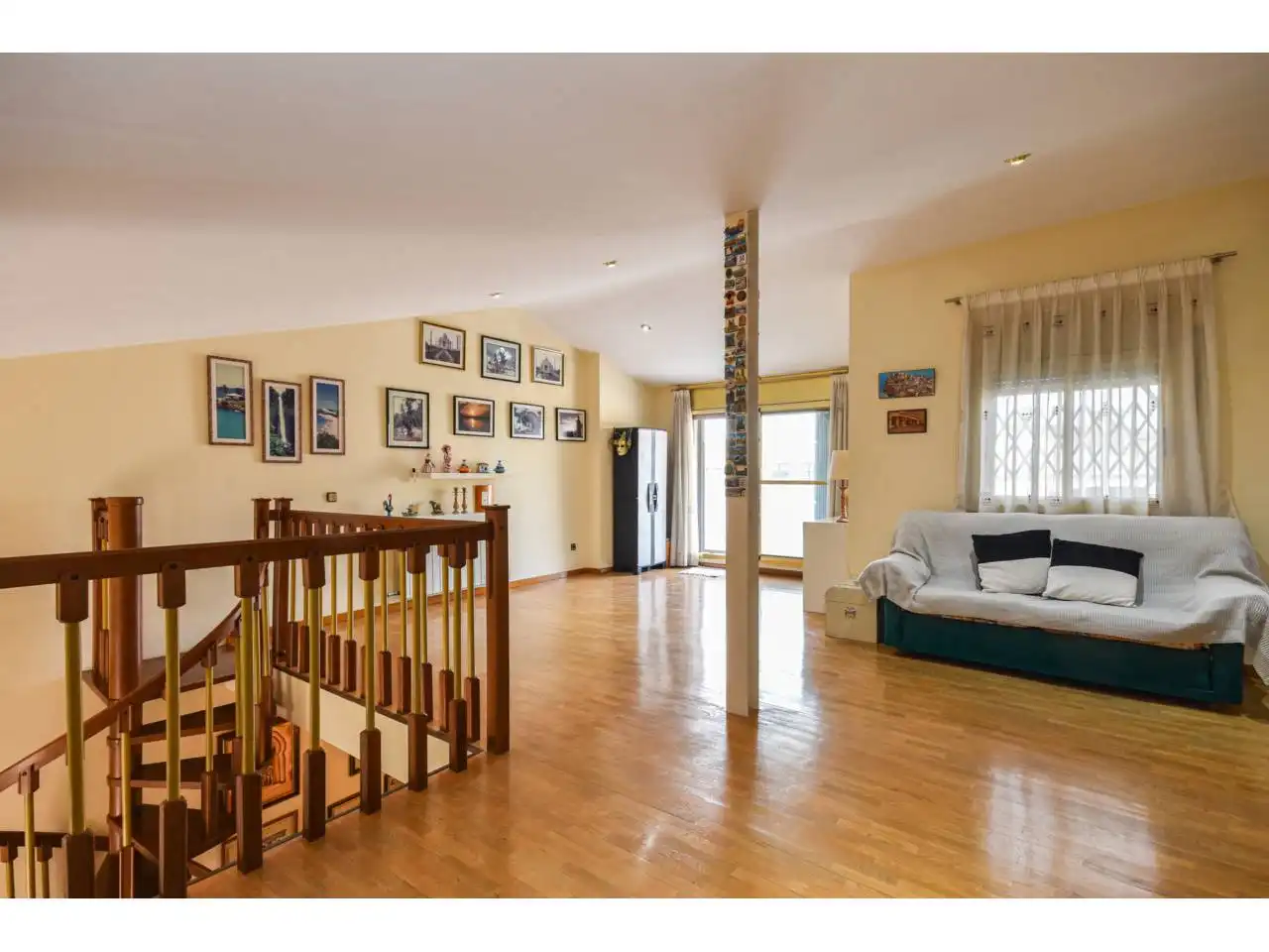 Sala d'estar de Àtic en venda en Sabadell amb Aire condicionat, Calefacció i Parquet
