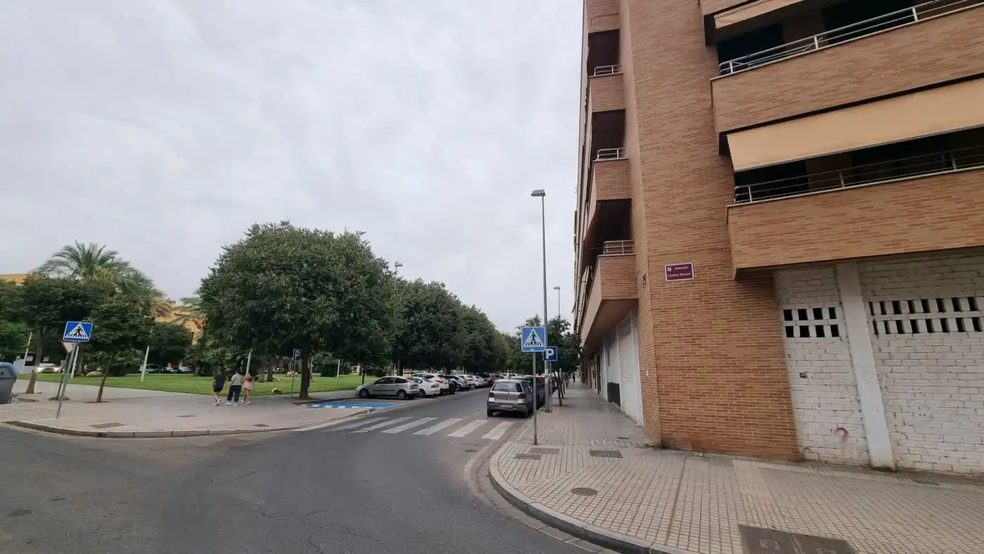 Vista exterior de Garatge en venda en Córdoba