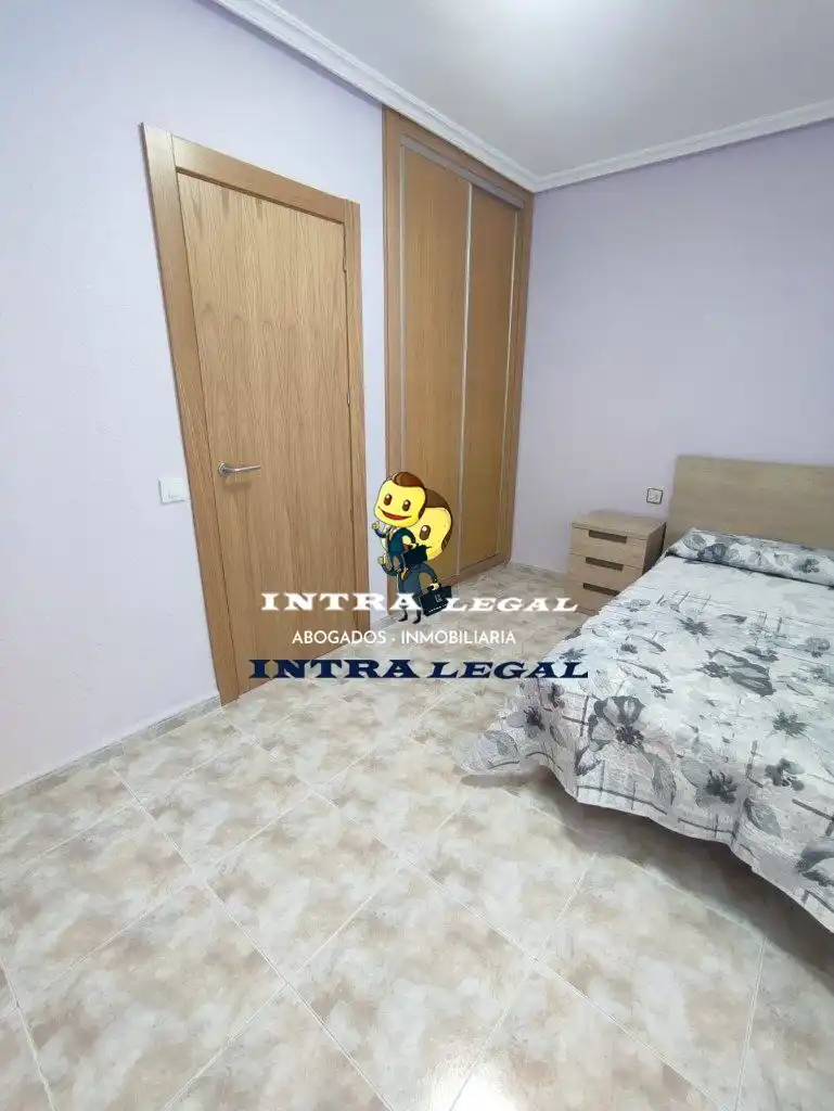 Habitación de Piso para compartir en Salamanca con Calefacción, Terraza y Amueblado