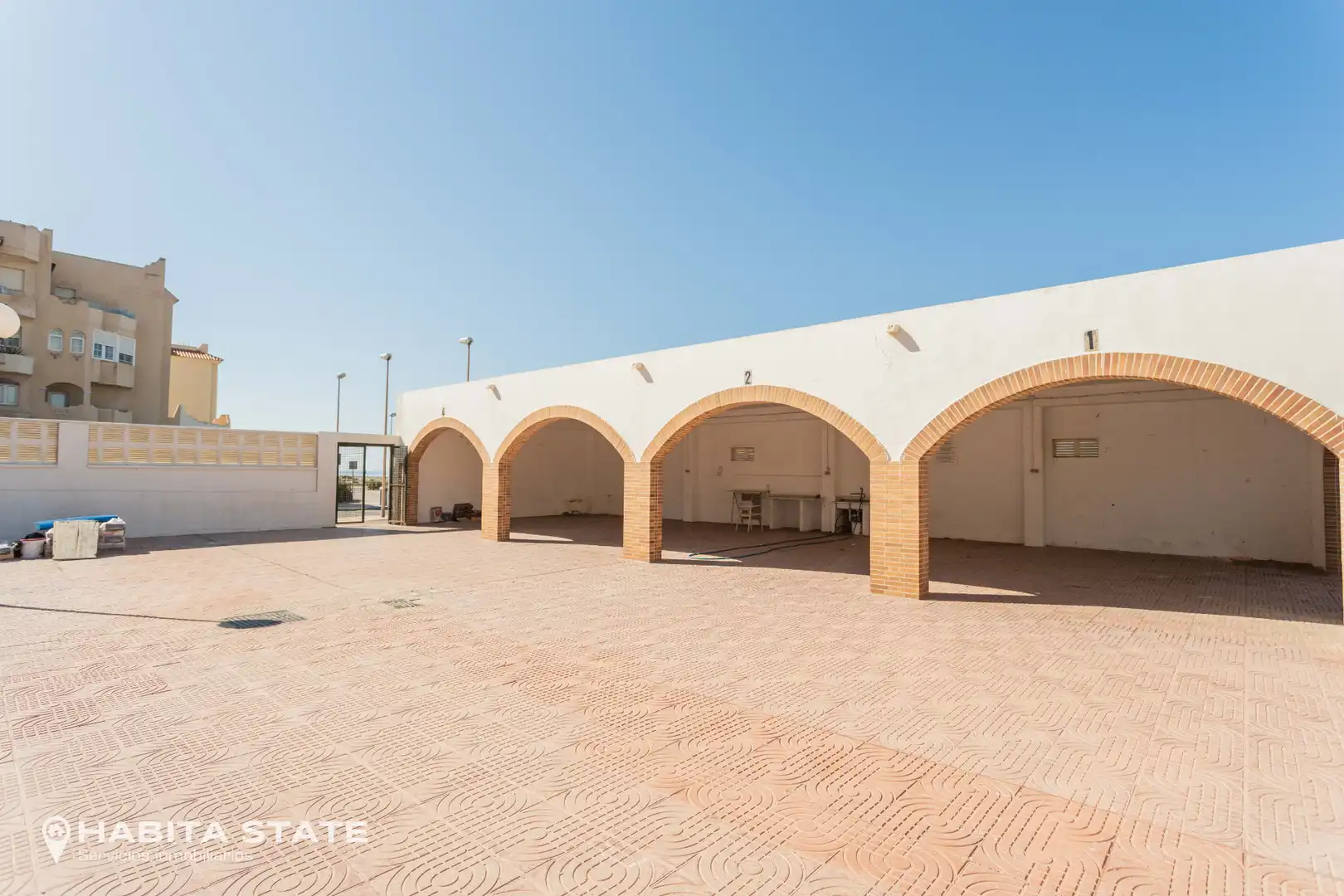 Vista exterior de Apartamento en venta en Almería con Aire acondicionado, Calefacción y Terraza