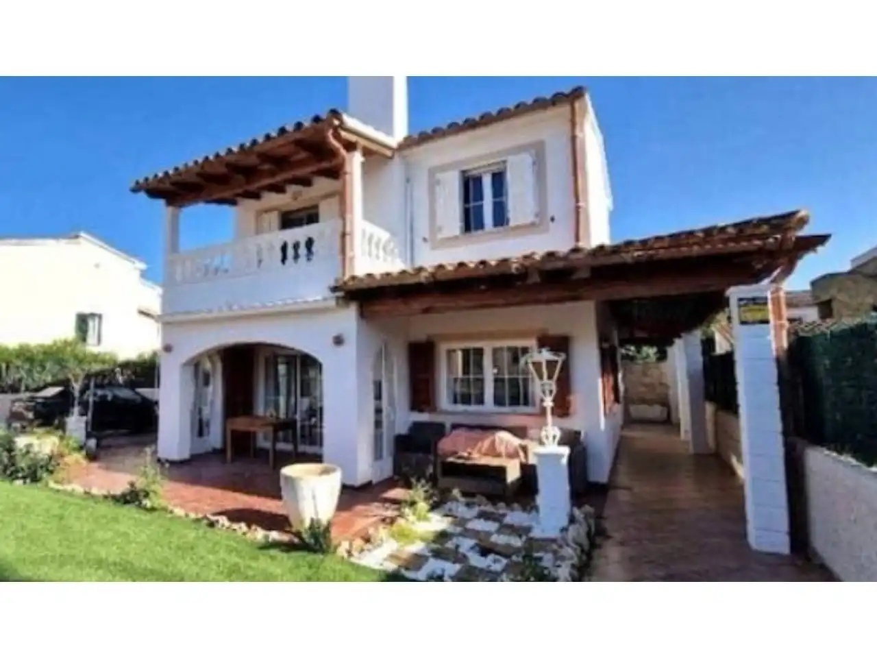 Vista exterior de Casa adosada en venta en Sant Llorenç des Cardassar con Aire acondicionado, Calefacción y Jardín privado