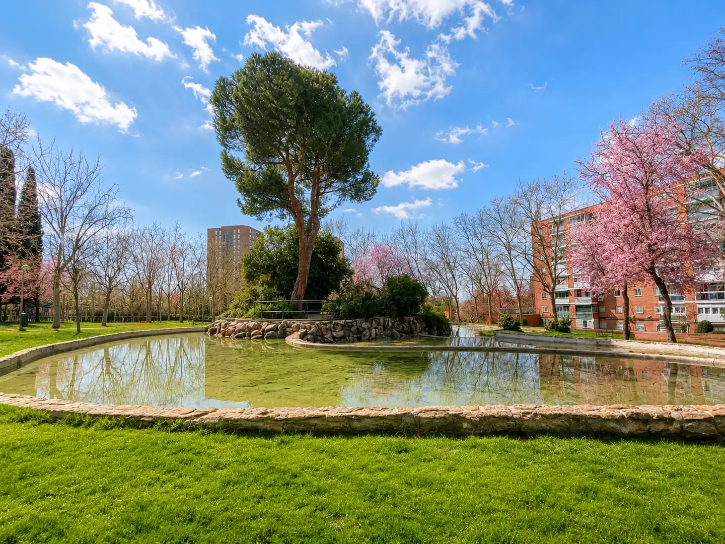 Jardí de Pis en venda en Madrid amb Calefacció, Moblat i Rentadora