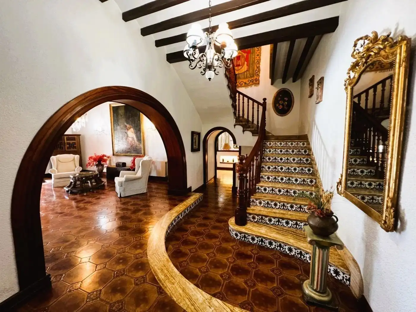 Country house zum Verkauf in Novelda mit Klimaanlage, Heizung und Privatgarten