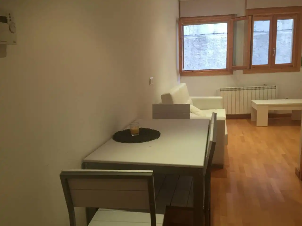 Appartamento con ascensore in affitto a Calle Belmonte de San José 3, imagen 2