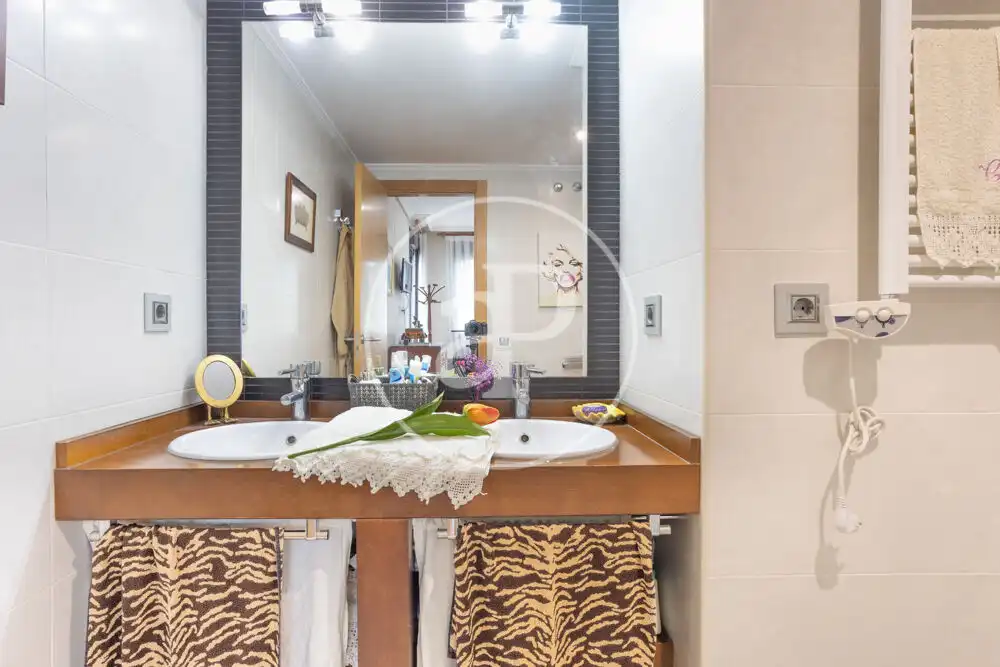 Bathroom of Detached homes for sale in Castellón de la Plana / Castelló de la Plana  with Air Conditioner, Heating and Terrace