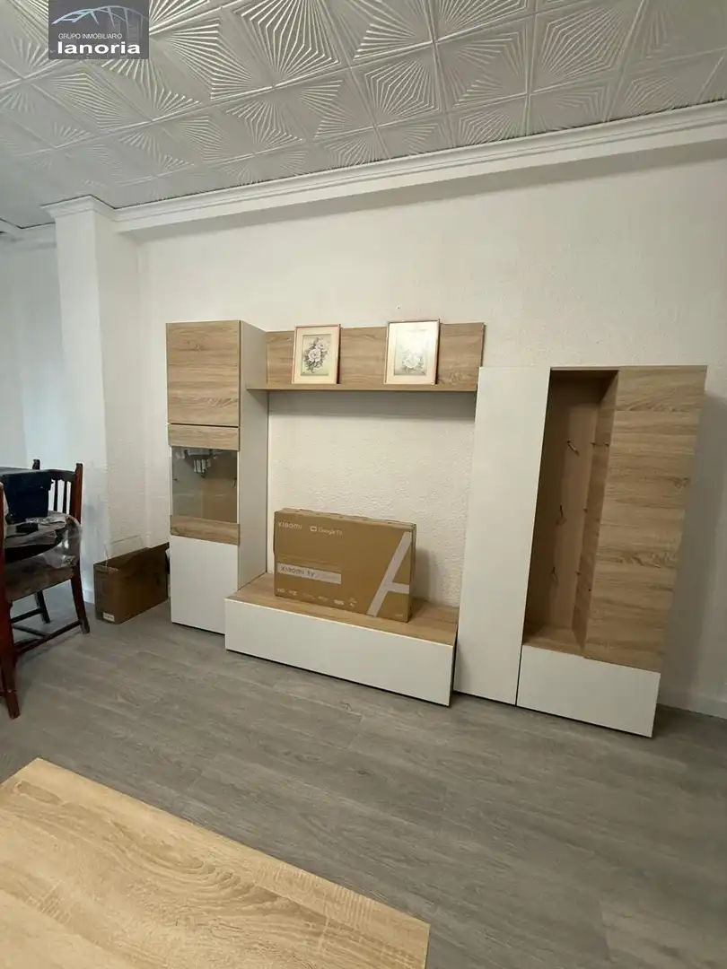 Flat for rent in Ensanche - Franciscanos