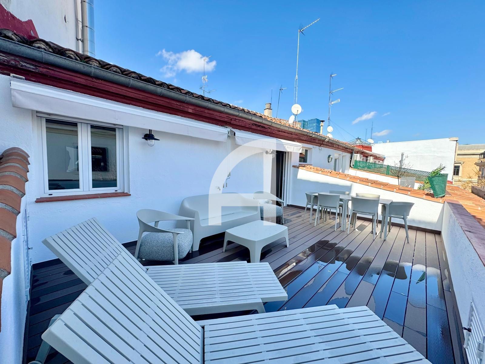 Terrace of Attic to rent in  Madrid Capital  with Air Conditioner, Heating and Terrace