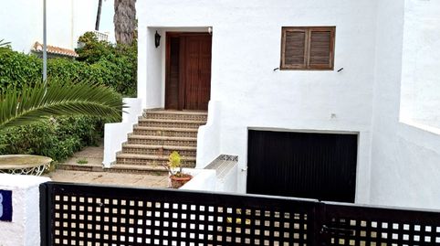 Foto 2 de Casa adosada en venta en Urbanització Play-puig Les Marines, Playa del Puig, El Puig de Santa Maria