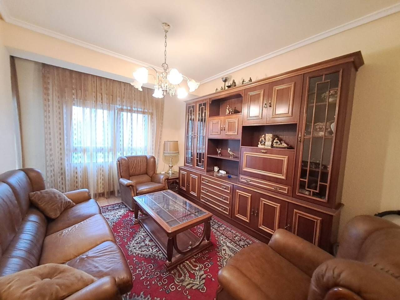 Living room of Flat for sale in Burgos Capital  with Heating, Parquet flooring and Terrace