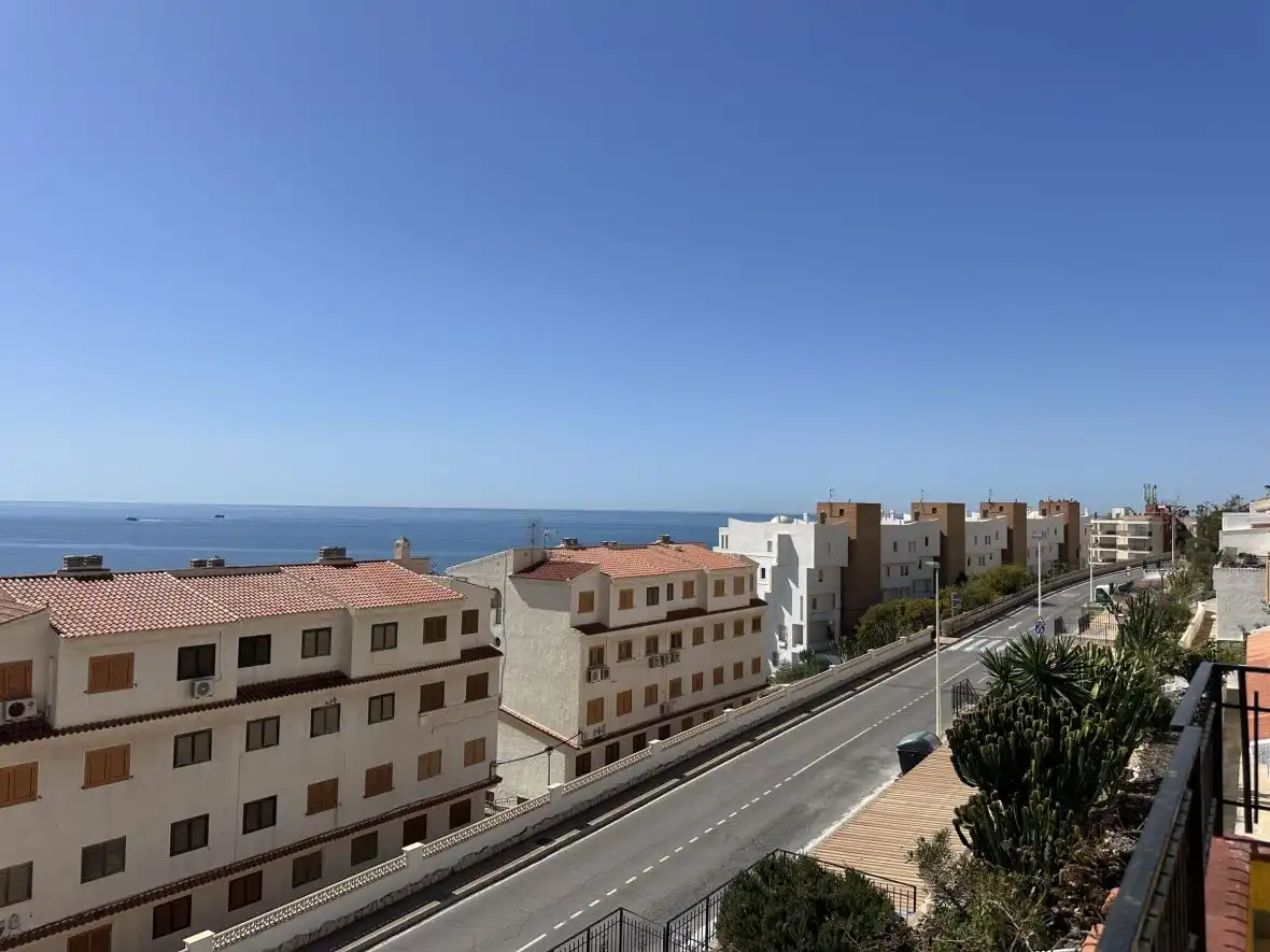 Vista exterior de Apartament en venda en Santa Pola amb Calefacció i Terrassa
