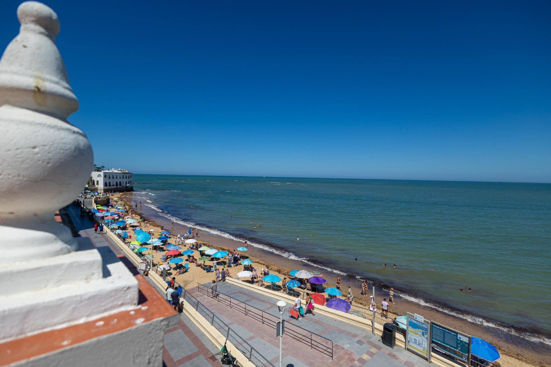 Flat for sale in  MANUEL BUENO CASTELLANO, Playa Cruz del Mar, Chipiona